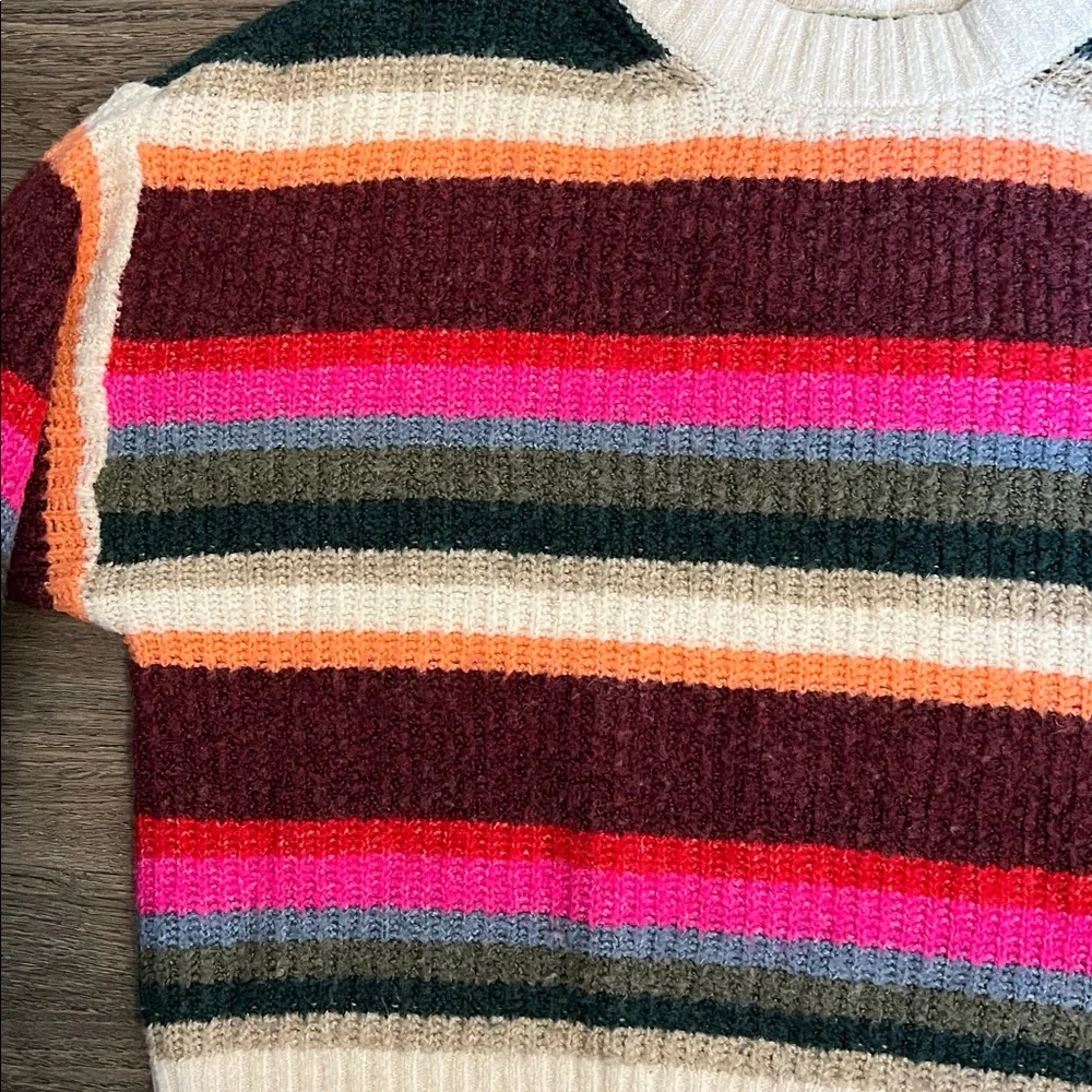 American Eagle Outfitters vibrant stripes